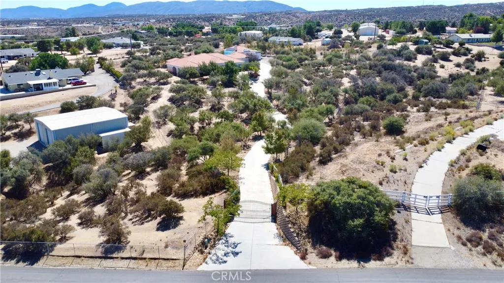 Additional image 63 of 10234 Clover Drive, Oak Hills, CA 92344