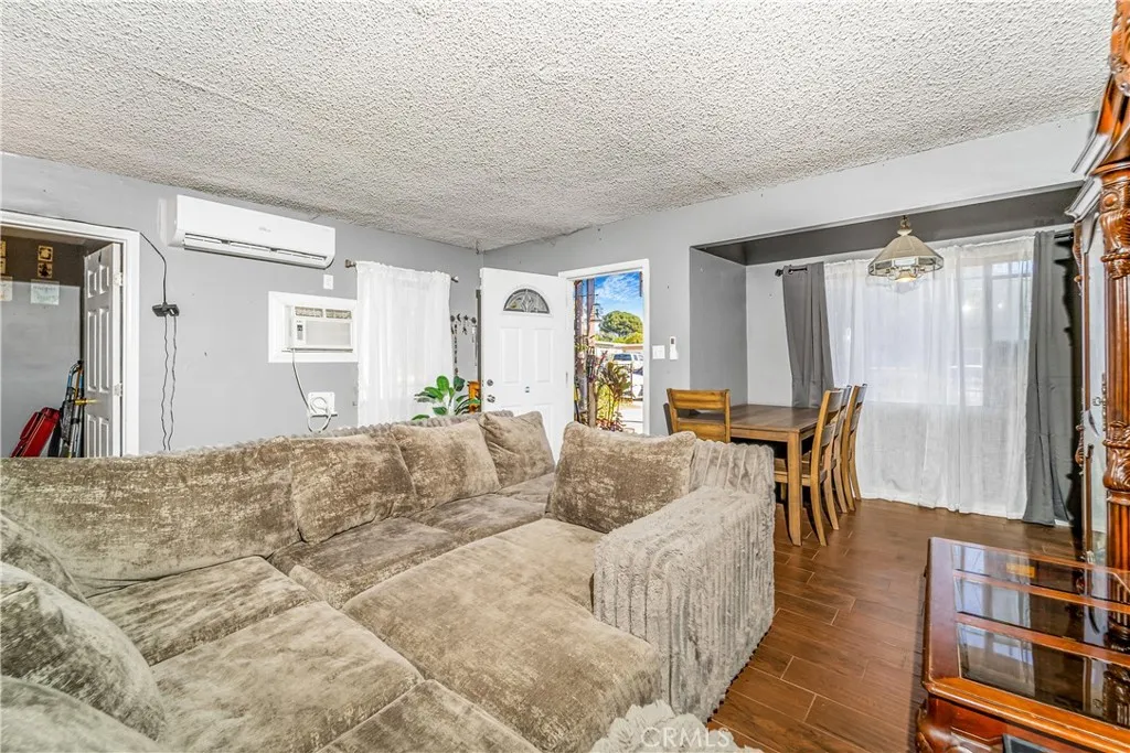 Additional image 36 of 1709 Rialto Ave, Colton, CA 92324