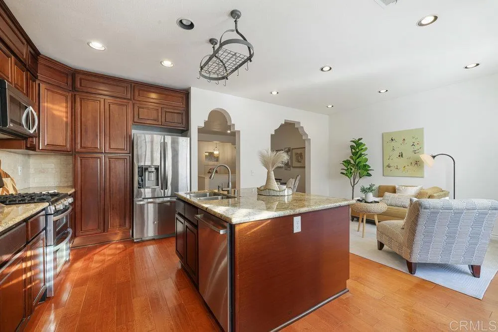 Additional image 56 of 7125 Calabria Court Unit D, San Diego, CA 92122