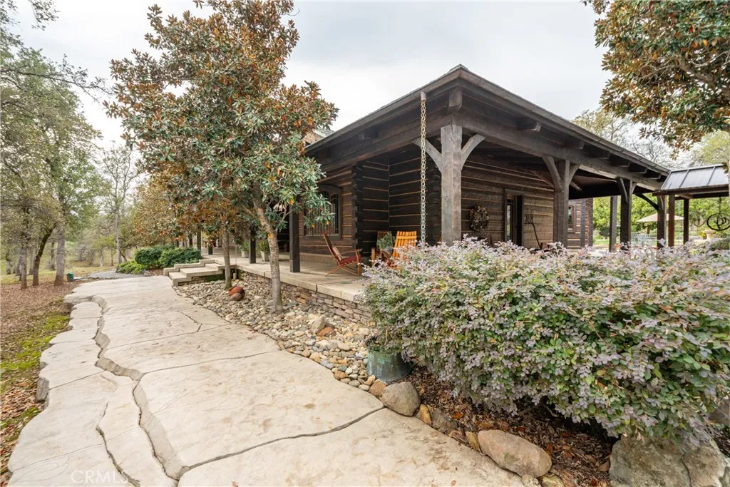 Additional image 7 of 15900 El Camino Robles Rd, Redding, CA 96001