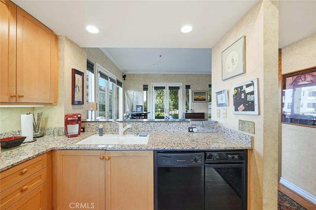 Additional image 36 of 80 N Raymond Avenue Unit 212, Pasadena, CA 91103