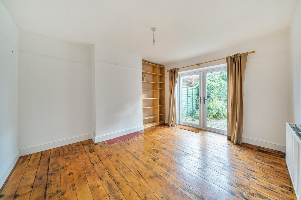 Additional image 4 of The Close, Harpenden, AL5