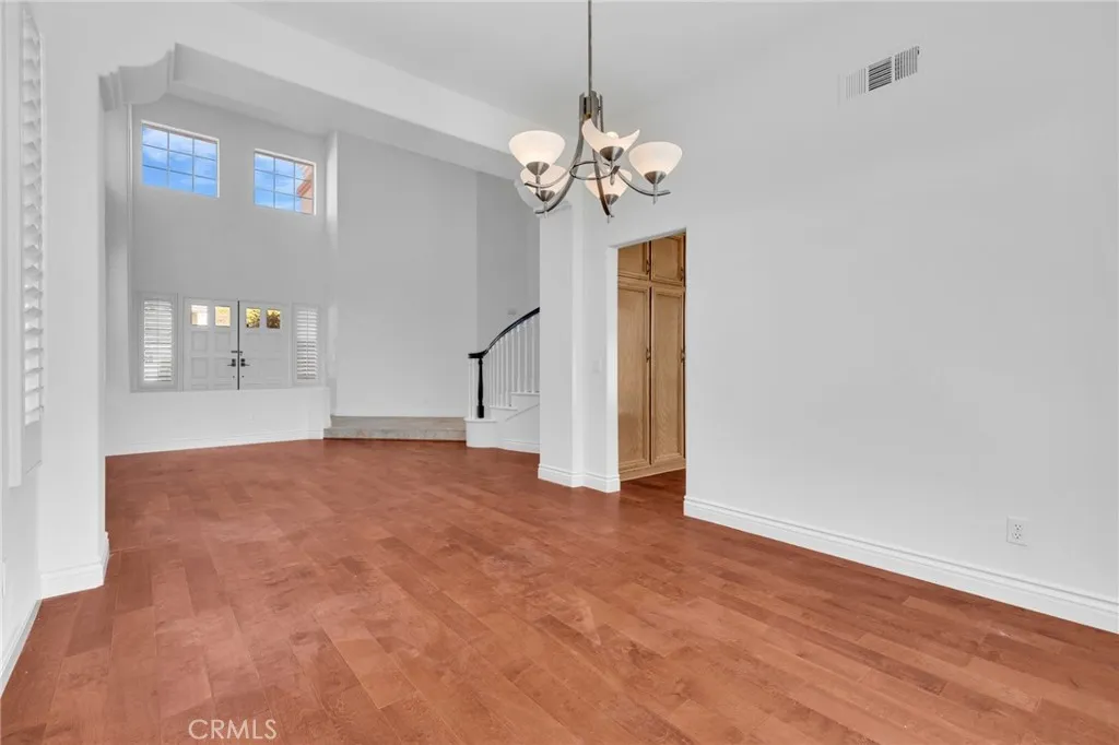 Additional image 13 of 32 Salinas, Lake Forest, CA 92610