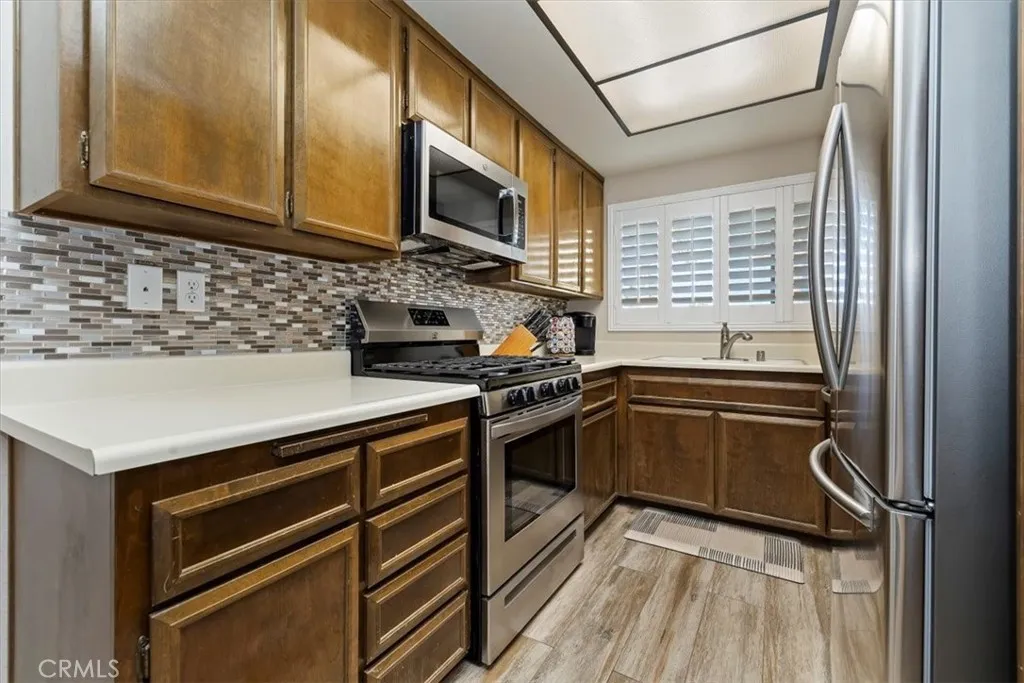 Additional image 47 of 618 S Santa Fe Street Unit 8, Hemet, CA 92543