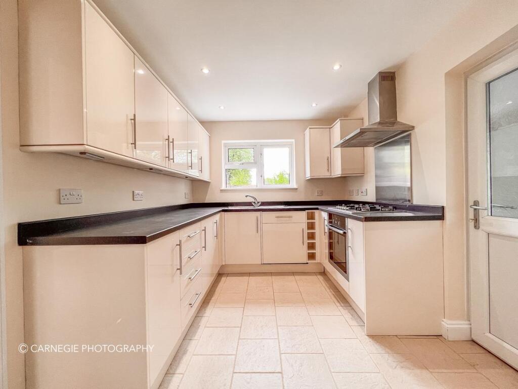 Additional image 17 of Beehive Lane, Welwyn Garden City