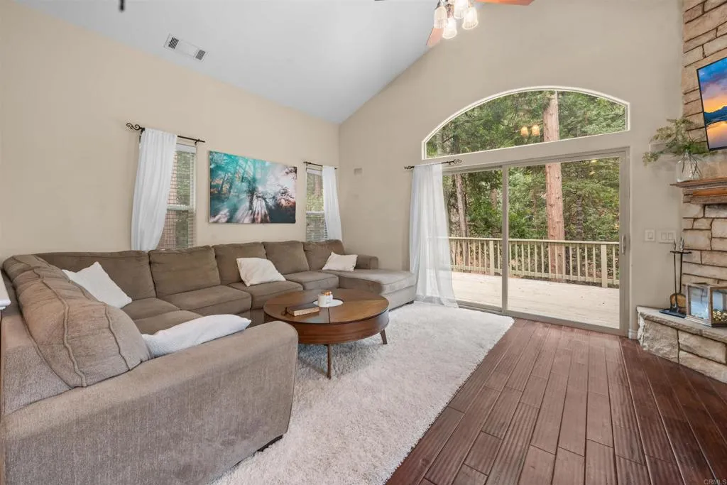 Additional image 44 of 26328 Jacqueline Rd, Twin Peaks, CA 92391