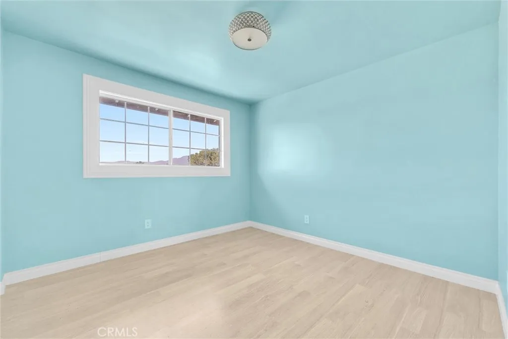 Additional image 61 of 11529 Geyser Dr, Jurupa Valley, CA 91752