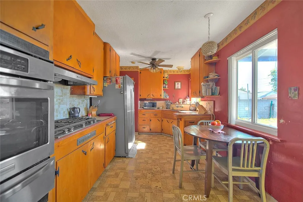 Additional image 70 of 909 W Flora Street, Ontario, CA 91762