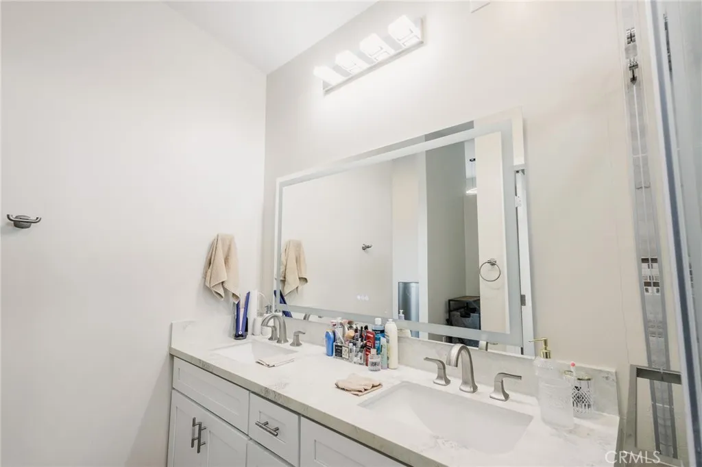 Additional image 35 of 4284 Dwight St, San Diego, CA 92105