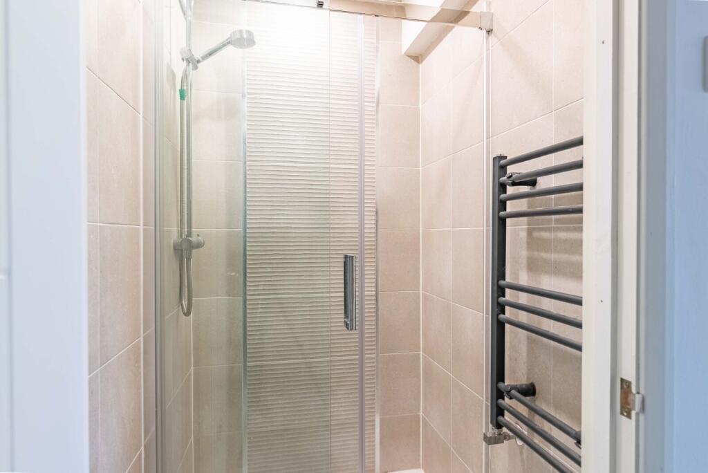 Additional image 10 of The Ridgeway, St. Albans, Hertfordshire, AL4