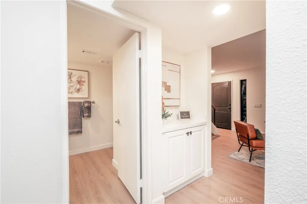 Additional image 20 of 1013 W Linden Street Unit 2, Riverside, CA 92507