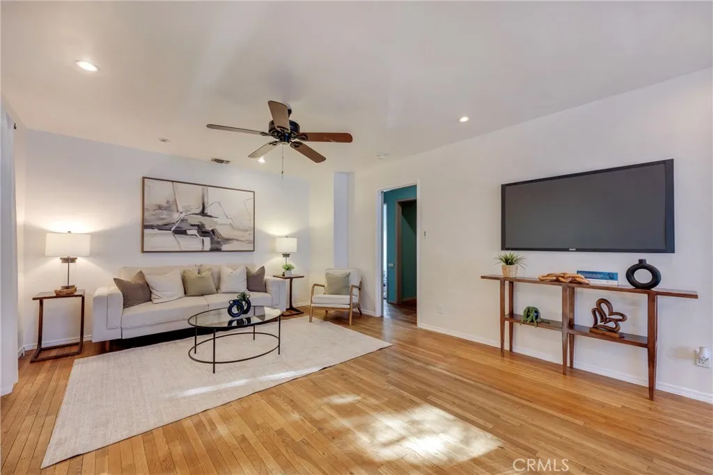 Additional image 4 of 609 W 36th St, Long Beach, CA 90806