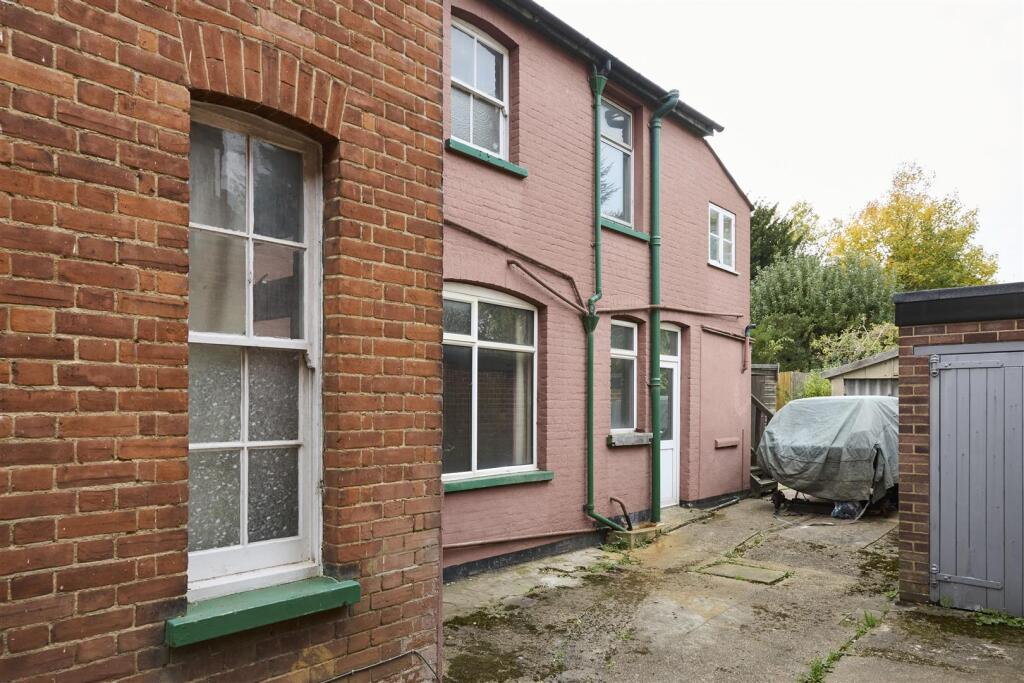 Additional image 26 of Blenheim Road, St. Albans