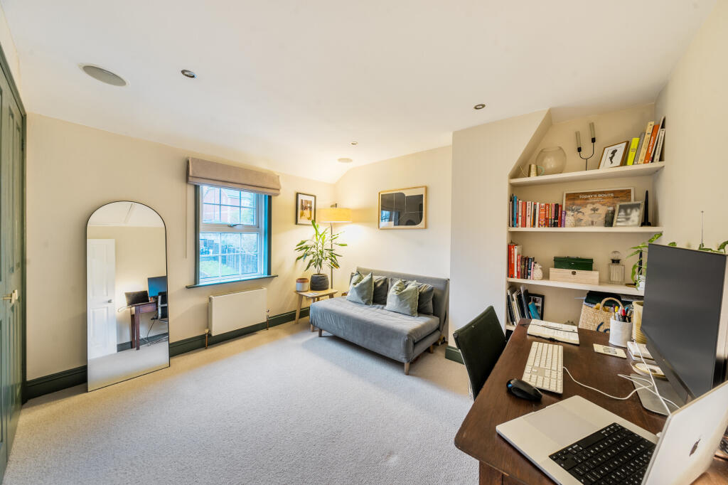 Additional image 11 of Luton Road, Harpenden, AL5