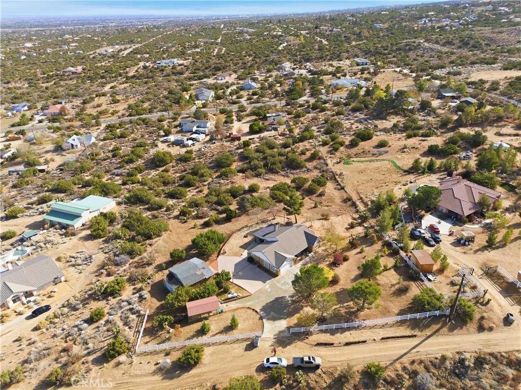 Additional image 64 of 9385 Pinon Hills Rd, Pinon Hills, CA 92372