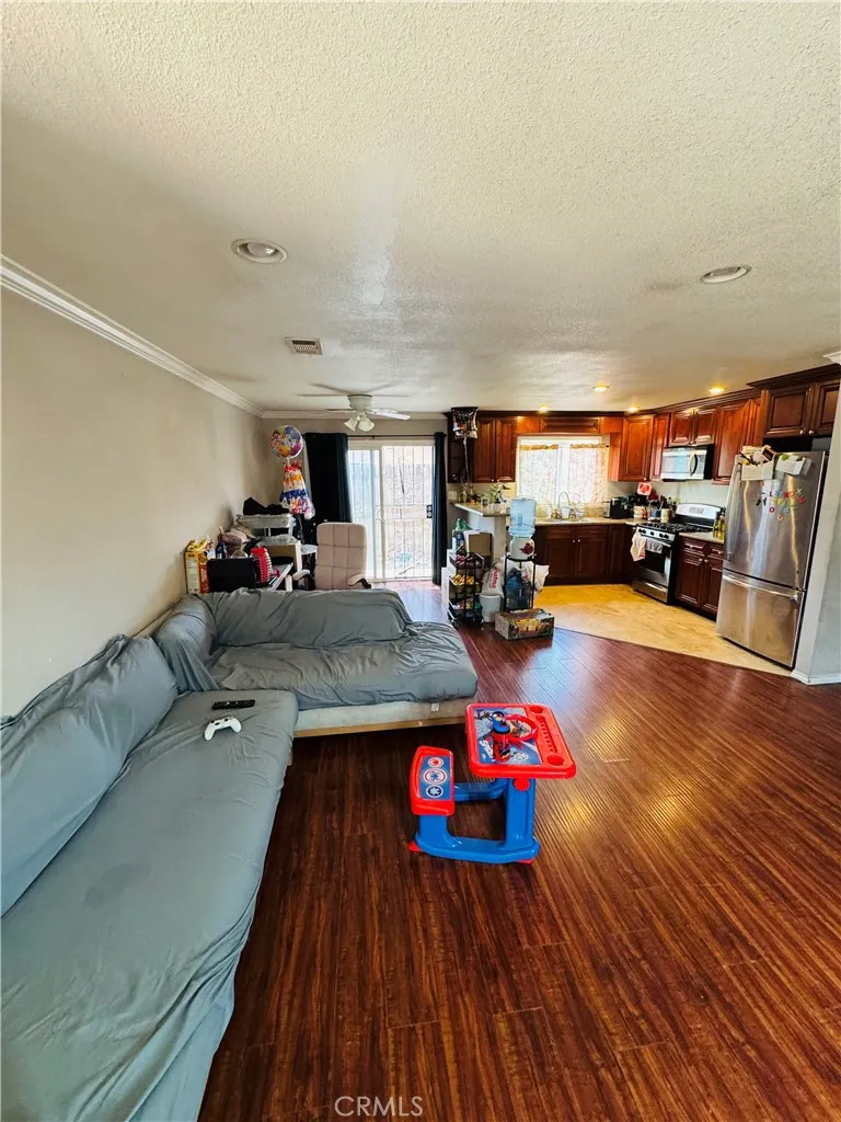 Additional image 35 of 7411 Elsie St, Los Angeles, CA 90001