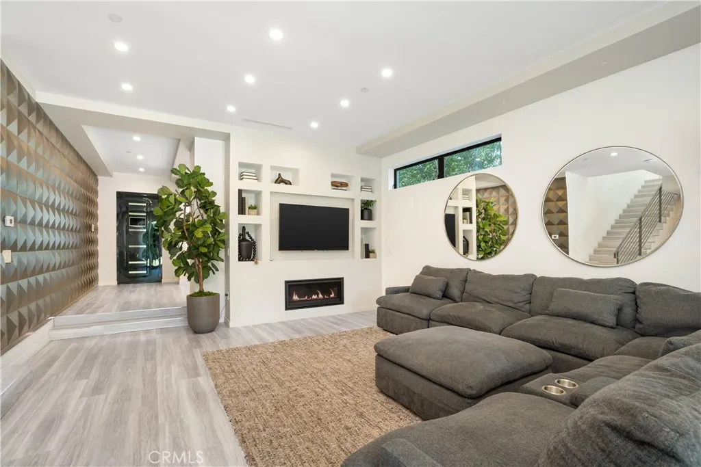 Additional image 6 of 5032 Hesperia Avenue, Encino, CA 91316