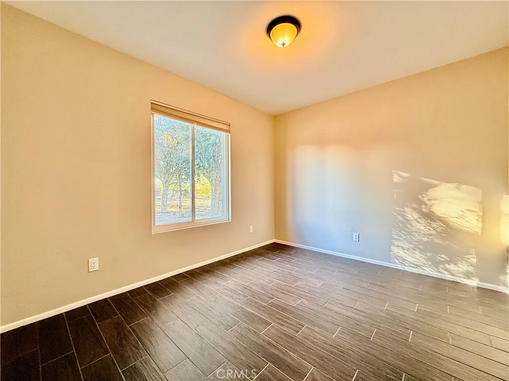 Additional image 22 of 17365 Newmont Ave, Lancaster, CA 93535