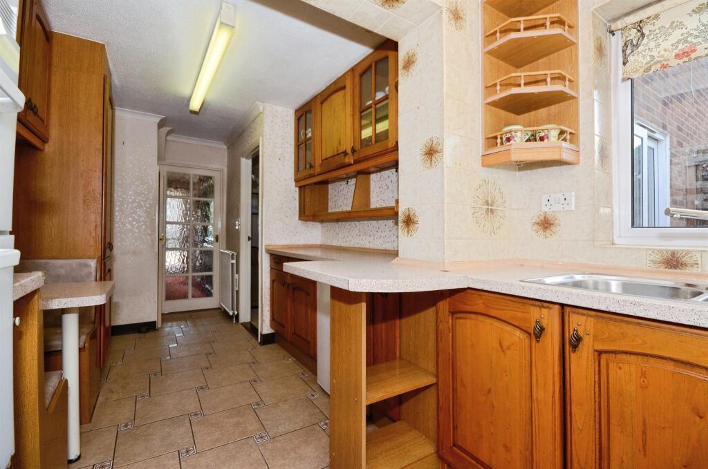 Additional image 6 of Waveney Road, HARPENDEN