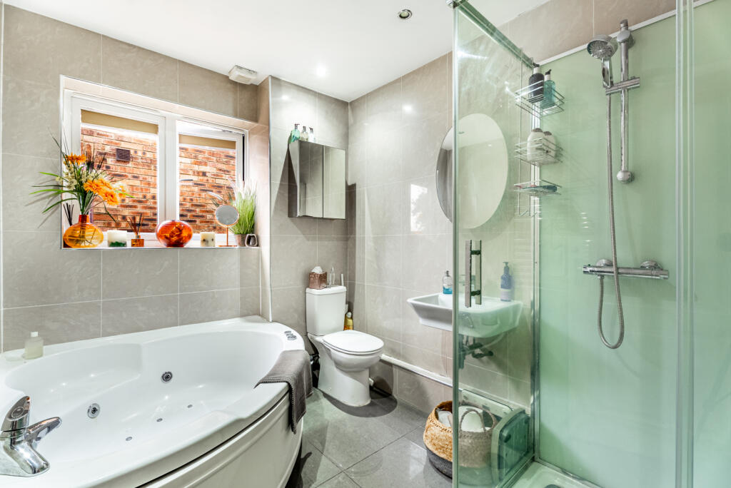 Additional image 16 of Farriday Close, Valley Road, St. Albans, Hertfordshire, AL3