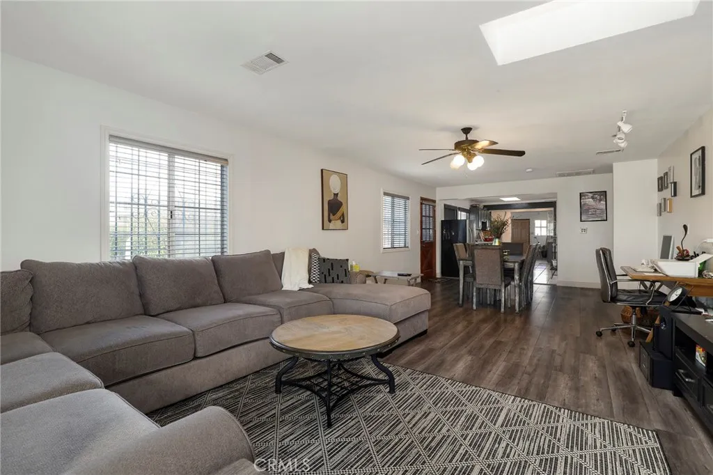 Additional image 38 of 12623 S Slater Ave, Compton, CA 90222