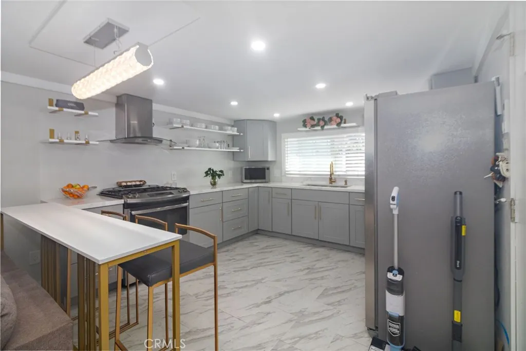 Additional image 27 of 133 S De Soto Ln, Tustin, CA 92780