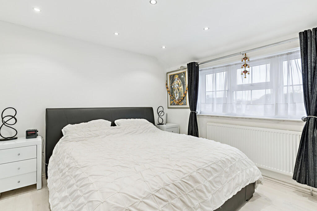 Additional image 11 of Howlands, Welwyn Garden City