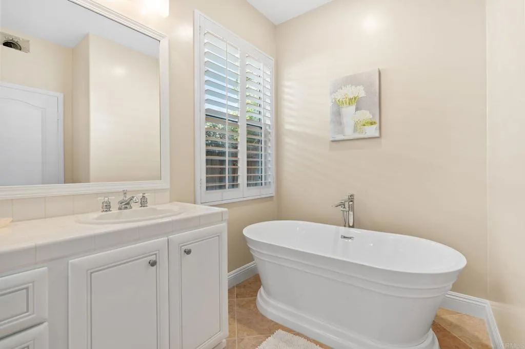 Additional image 41 of 2916 Avenida Valera, Carlsbad, CA 92009