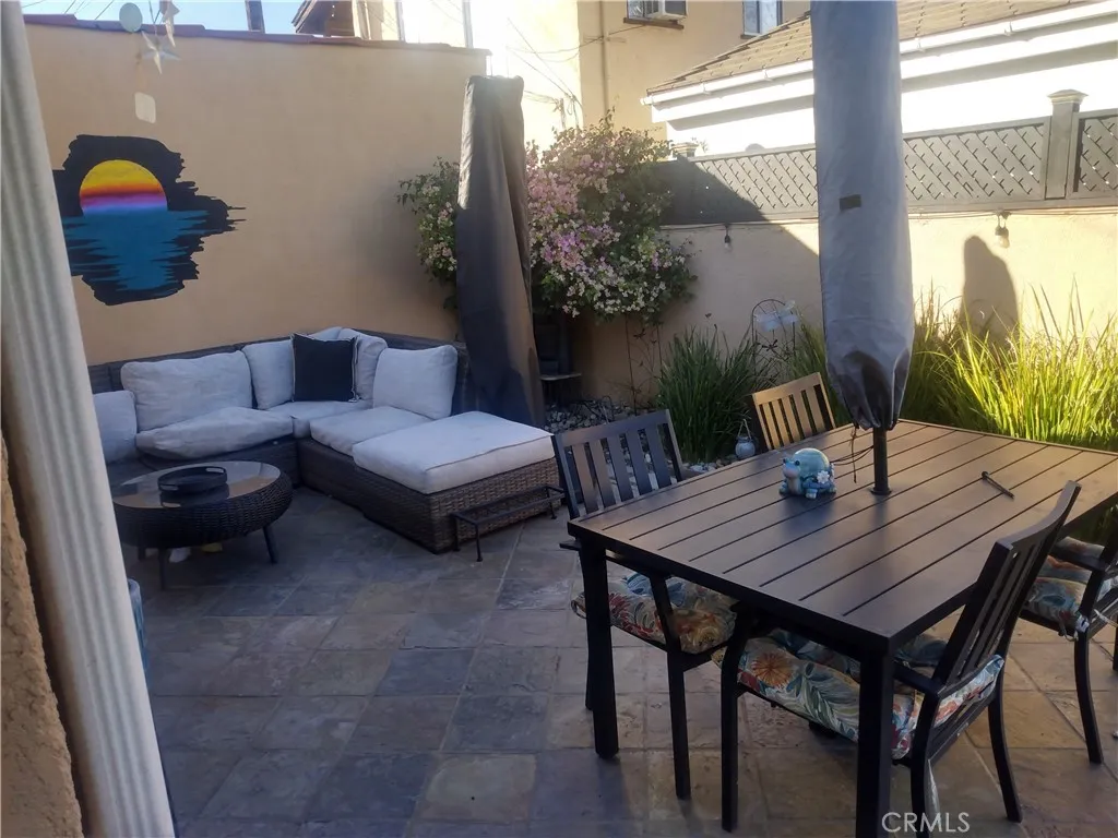 Additional image 30 of 2035 W 71st St, Los Angeles, CA 90047