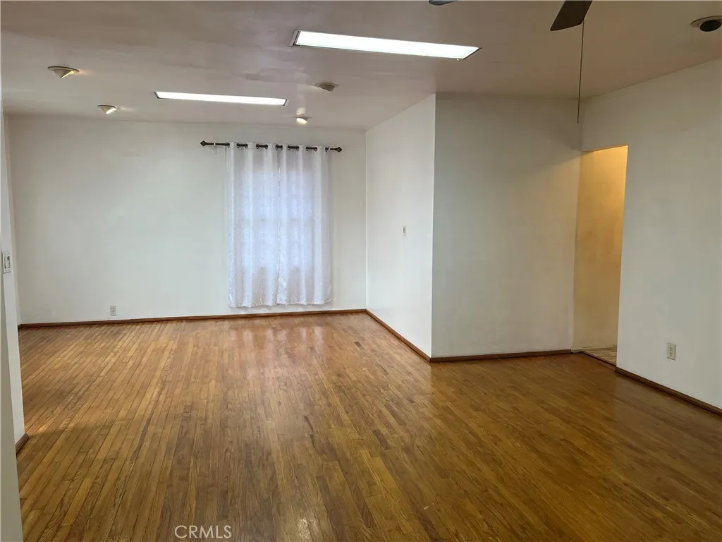 Additional image 9 of 5251 Laurel Street, San Diego, CA 92105