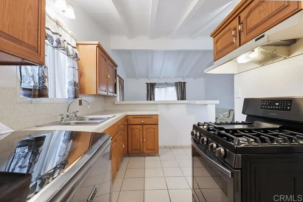 Additional image 41 of 947 S Arizona Avenue, Los Angeles, CA 90022