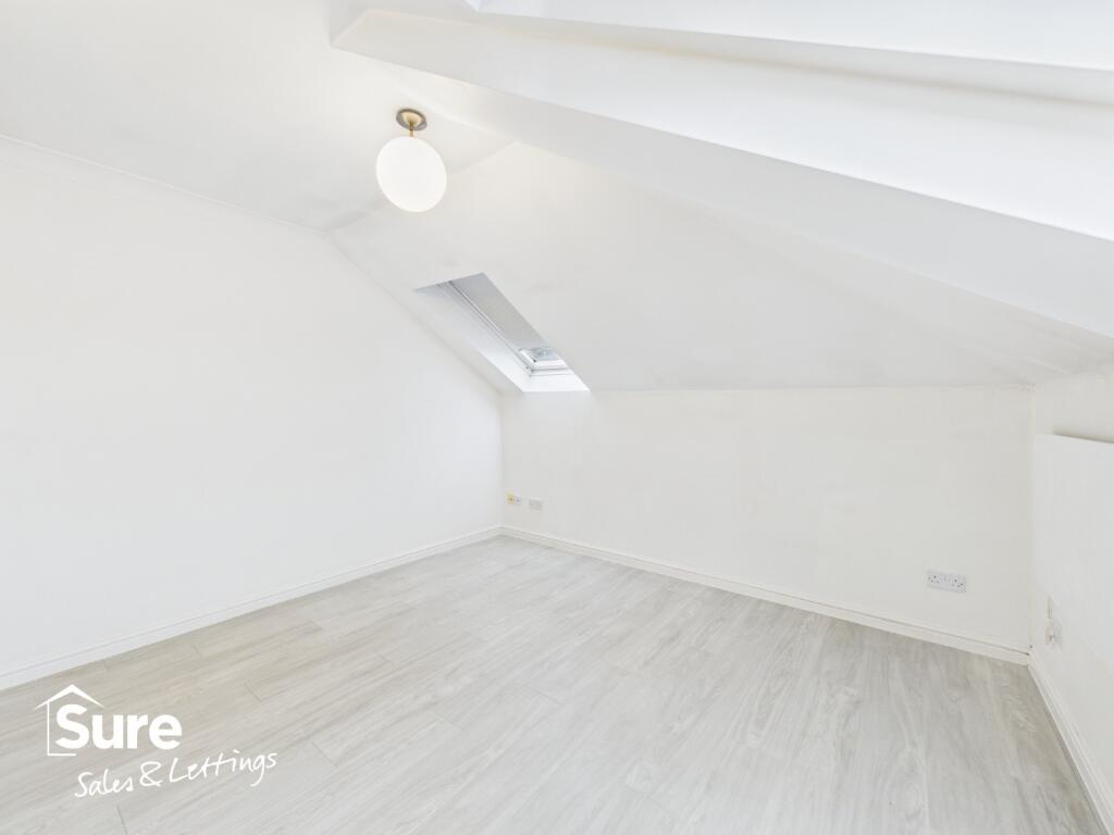 Additional image 6 of Ronald Court, Oakwood Road, Bricket Wood, St. Albans, Hertfordshire, AL2 3ET