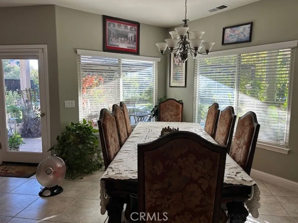 Additional image 17 of 14 Sparrow Hawk Ln, Chico, CA 95928