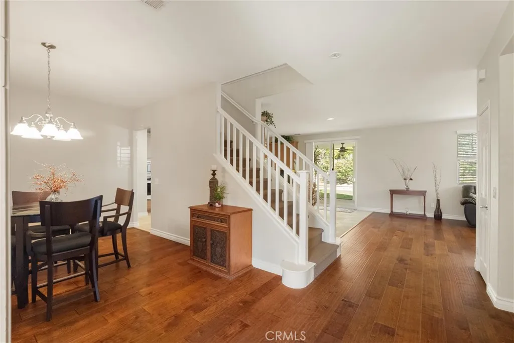 Additional image 3 of 28008 Eddie Ln, Saugus, CA 91350