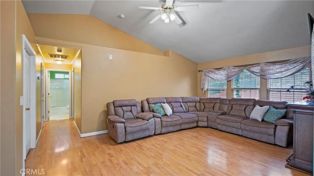 Additional image 4 of 19070 Ravenhill Rd, Hidden Valley Lake, CA 95467