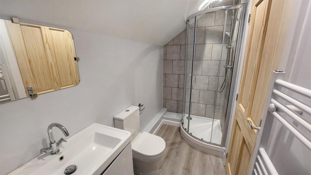 Additional image 16 of Digswell Lane, Welwyn