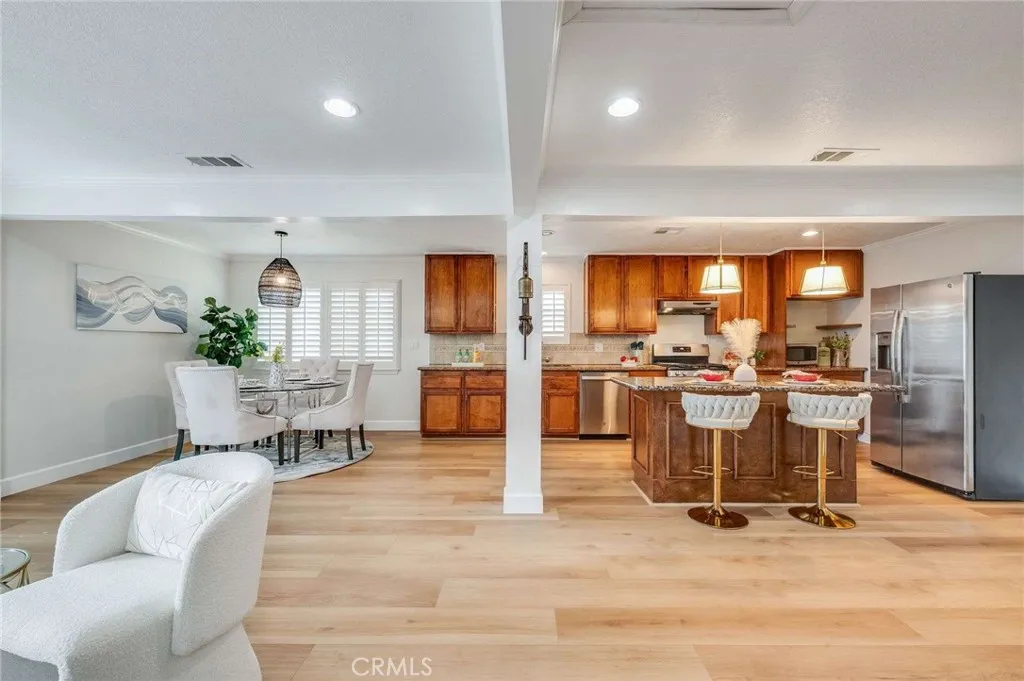 Additional image 8 of 11321 212th St, Lakewood, CA 90715