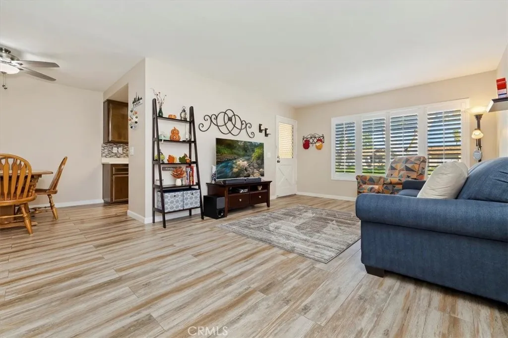 Additional image 9 of 618 S Santa Fe Street Unit 8, Hemet, CA 92543