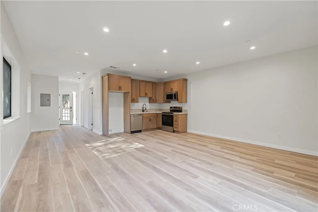 Additional image 34 of 4210 New York Ave, La Crescenta, CA 91214