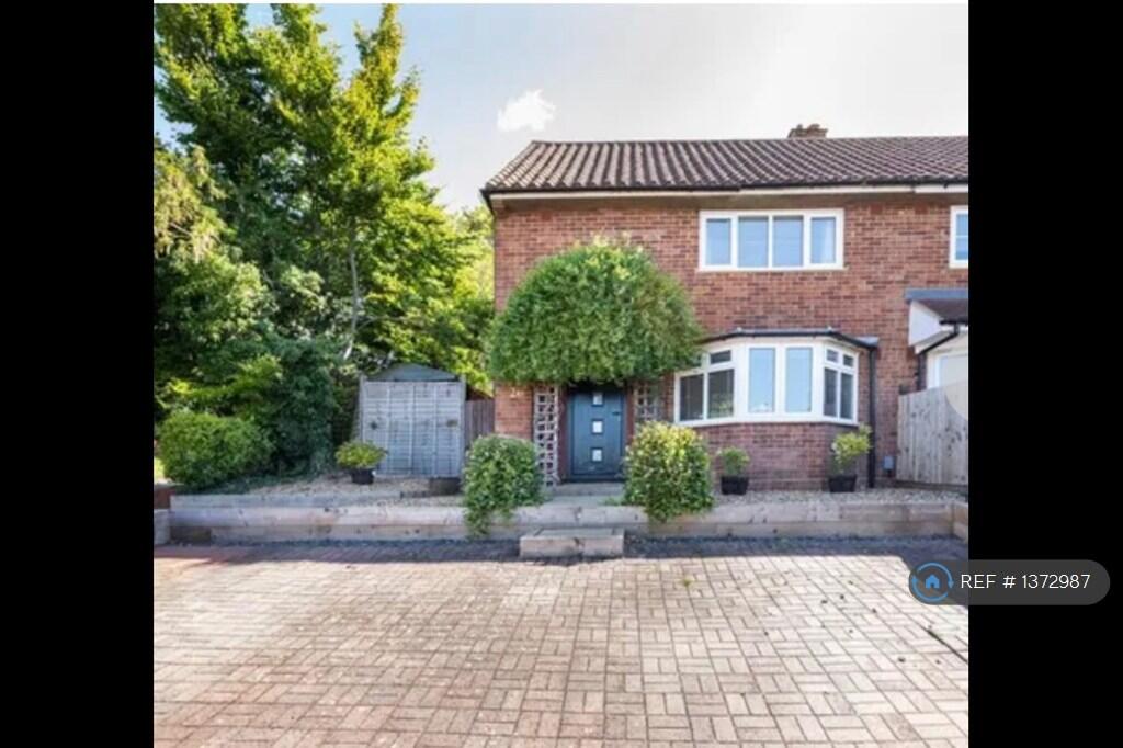 Primary image of Noke Shot, Harpenden, AL5