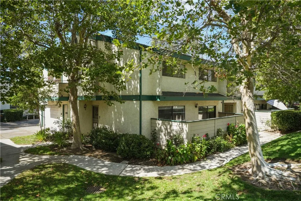 Additional image 21 of 23542 Newhall Avenue Unit 5, Newhall, CA 91321