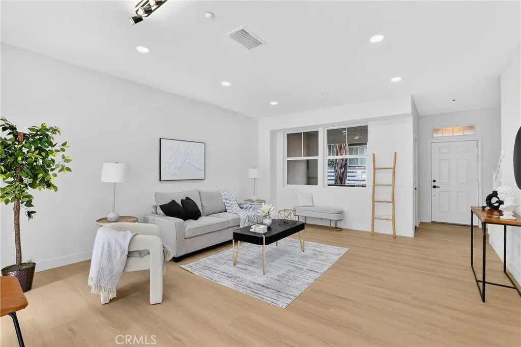 Additional image 8 of 1960 Annandale Way, Pomona, CA 91767