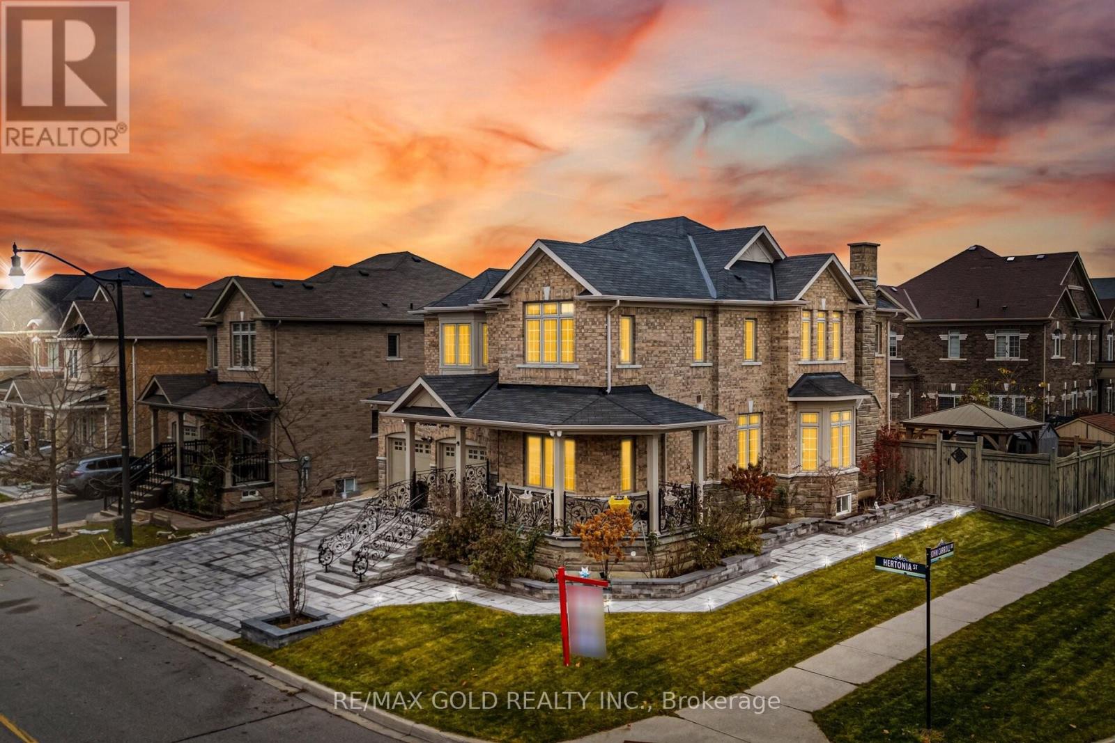 1 HERTONIA STREET|Brampton (Toronto Gore Rural Estate), Ontario L6P4J7