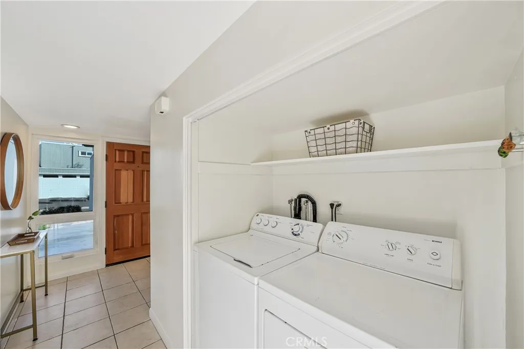 Additional image 13 of 367 Grenoble Lane, Costa Mesa, CA 92627