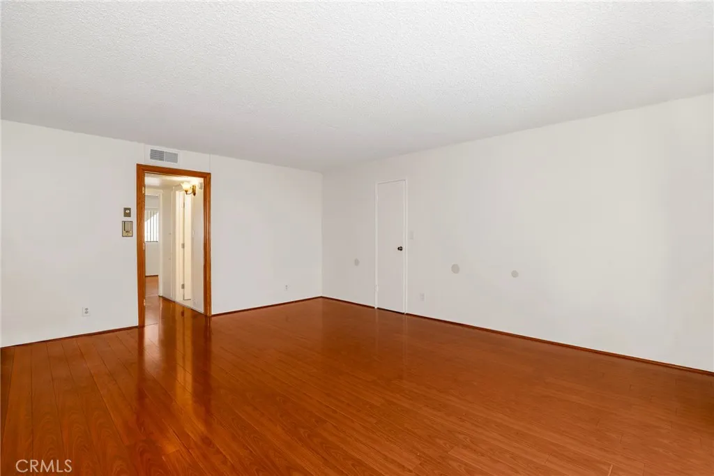 Additional image 31 of 5403 Newcastle Avenue Unit 28, Encino, CA 91316
