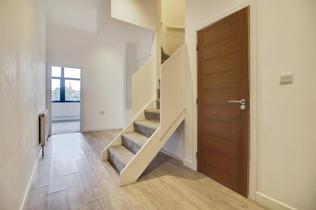 Additional image 13 of Mundells, Welwyn Garden City