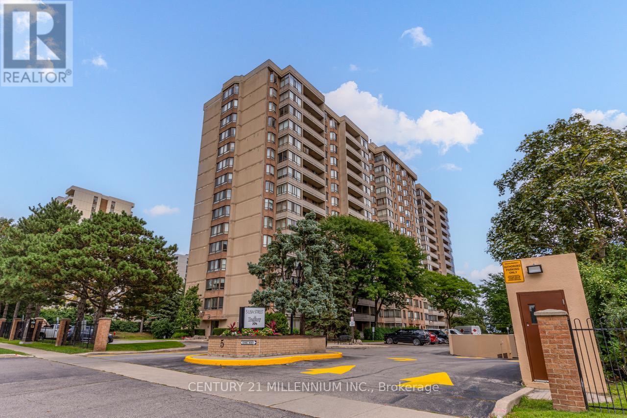 604 - 5 LISA STREET|Brampton (Queen Street Corridor), Ontario L6T4T4