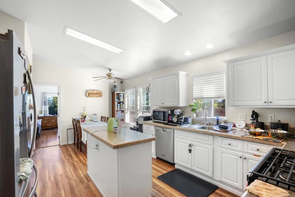 Additional image 38 of 3728 Linda Vista Drive, San Marcos, CA 92078