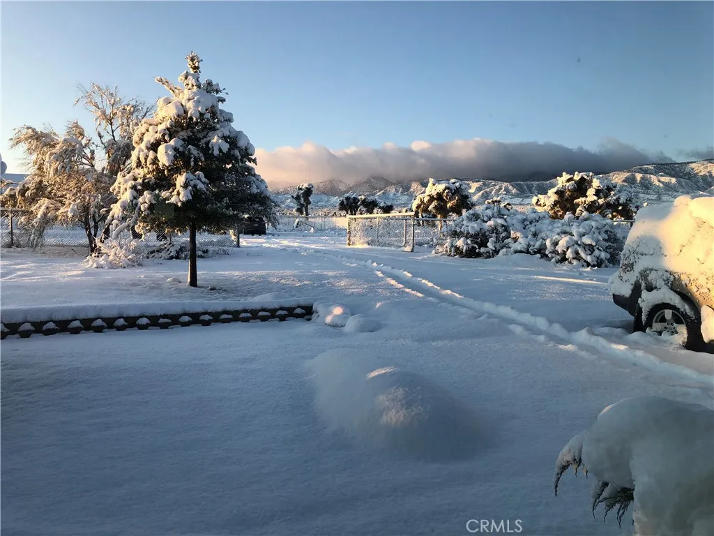 Additional image 110 of 3996 Yucca Terrace Dr, Phelan, CA 92371