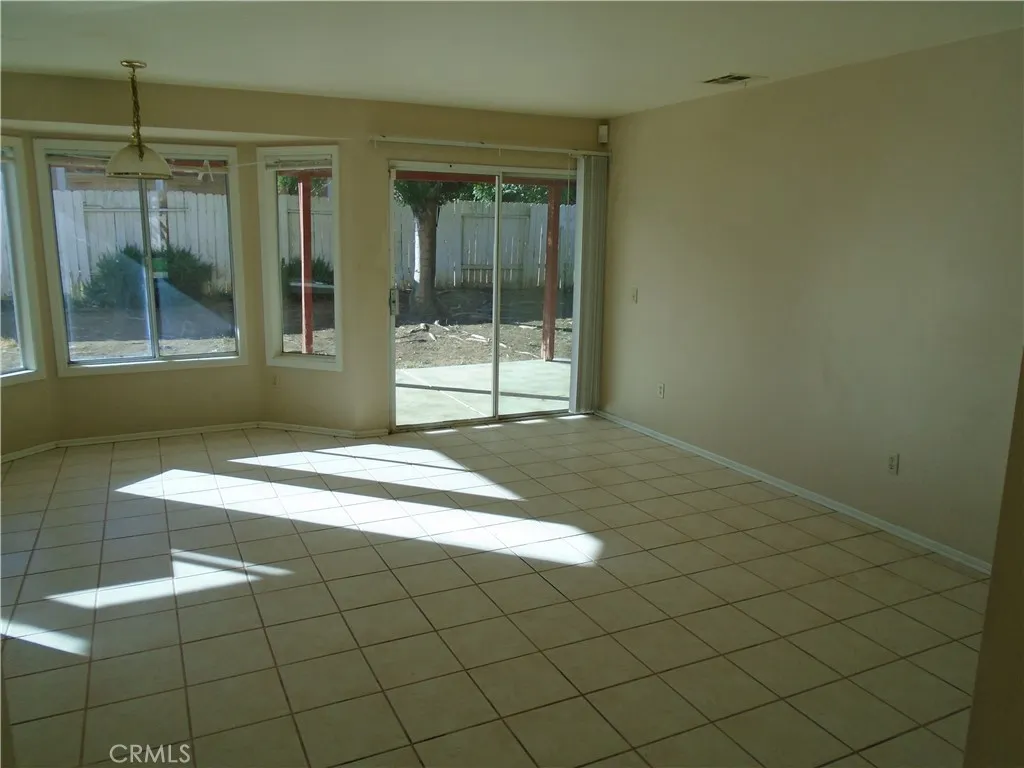 Additional image 3 of 37739 Cardiff St, Palmdale, CA 93550